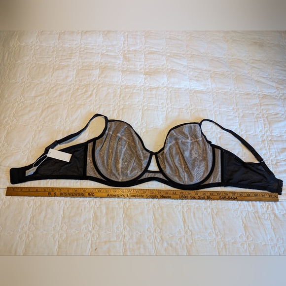 Angabriel 44 L black lace mesh lined bra - Picture 6 of 8